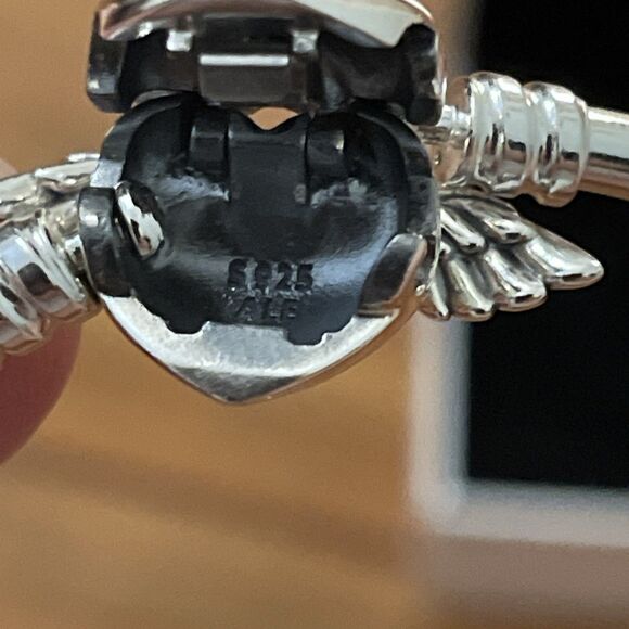 Pandora Moments Winged Heart Sterling Silver Bangle Bracelet Size Medium? - Picture 5 of 7